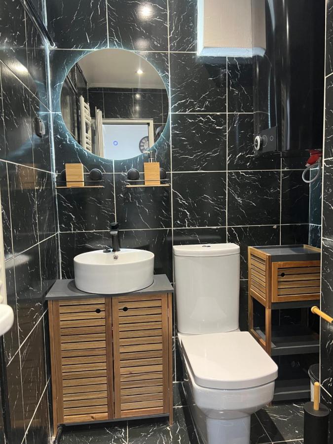 Central Sky View Apartment 베오그라드 외부 사진