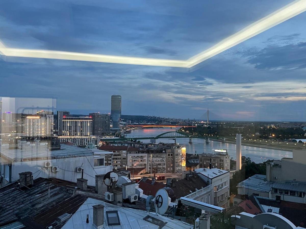 Central Sky View Apartment 베오그라드 외부 사진