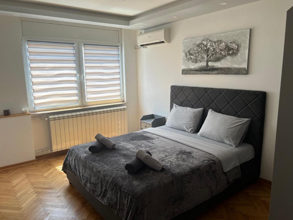 Central Sky View Apartment 베오그라드 외부 사진